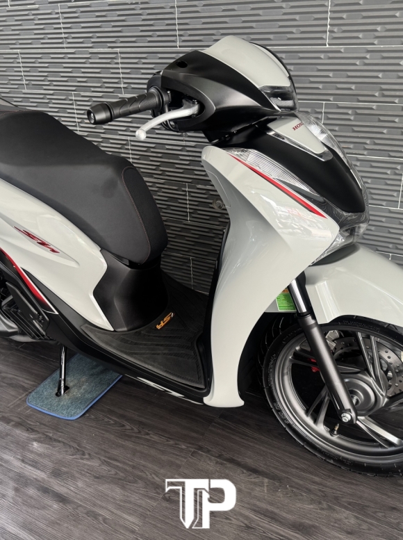 Honda SH125 date 2025 Xám Xi Măng Sporty Bstp