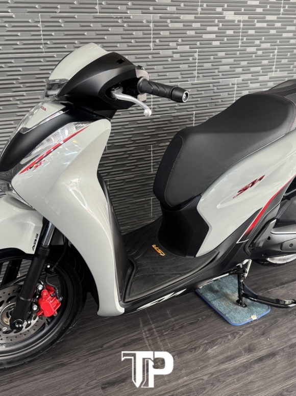 Honda SH125 date 2025 Xám Xi Măng Sporty Bstp