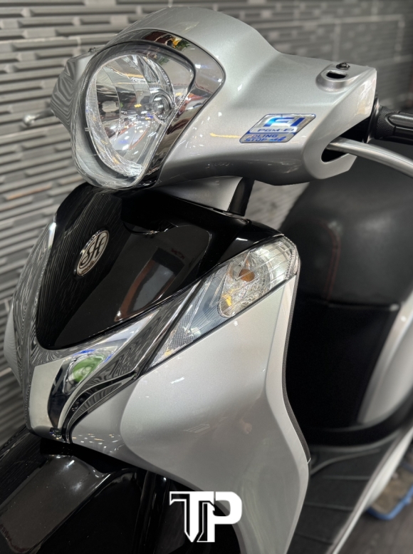 Honda SH Mode 2018 Bạc Đen Porsche Sporty 