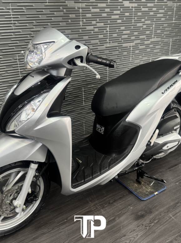 Honda Vision 2024  Xám Đen Lamboghini 